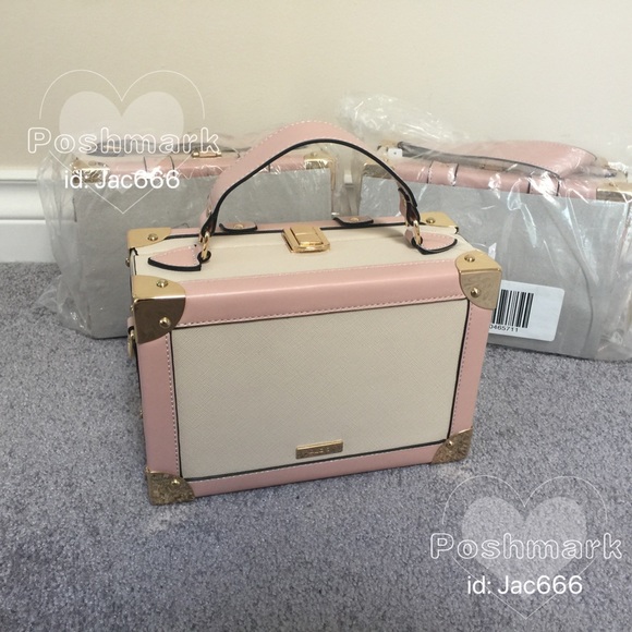 Authentic Aldo women calini bag travel case style - Picture 9 of 14